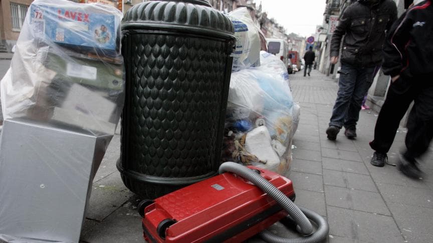 4.275 tonnes de déchets clandestins collectées à Bruxelles en 2021: 16% de plus qu’en 2017